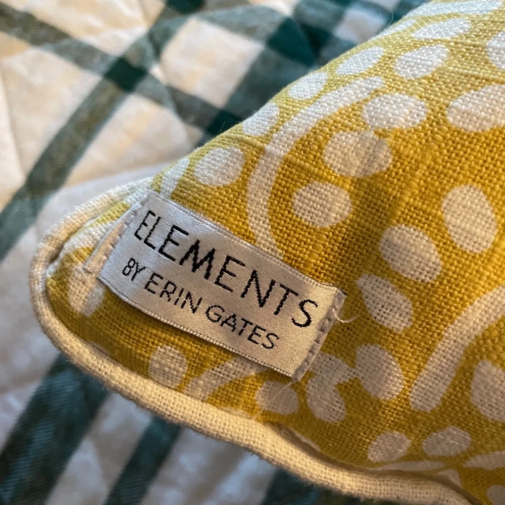 Beautiful linen/polyester pillow - Picture 3 of 5